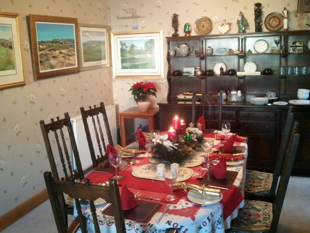 セント・アンドルーズ Braeside House Bed & Breakfast エクステリア 写真